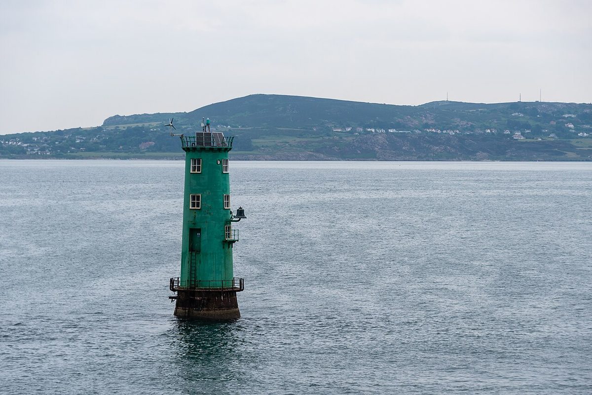 2018-06-13 North Bull Lighthouse in Dublin Bay, Ireland
