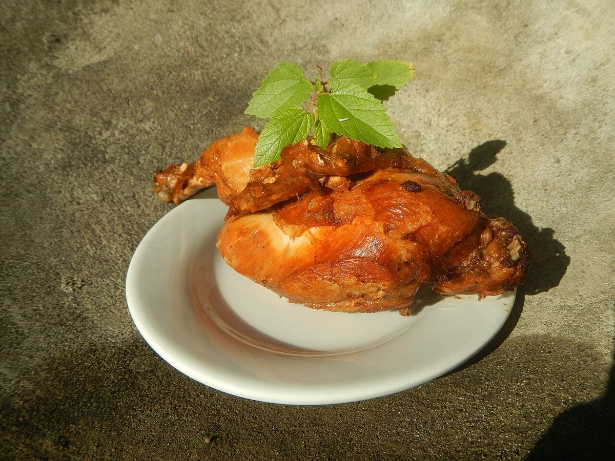 2012Fried chicken in the Philippines 02