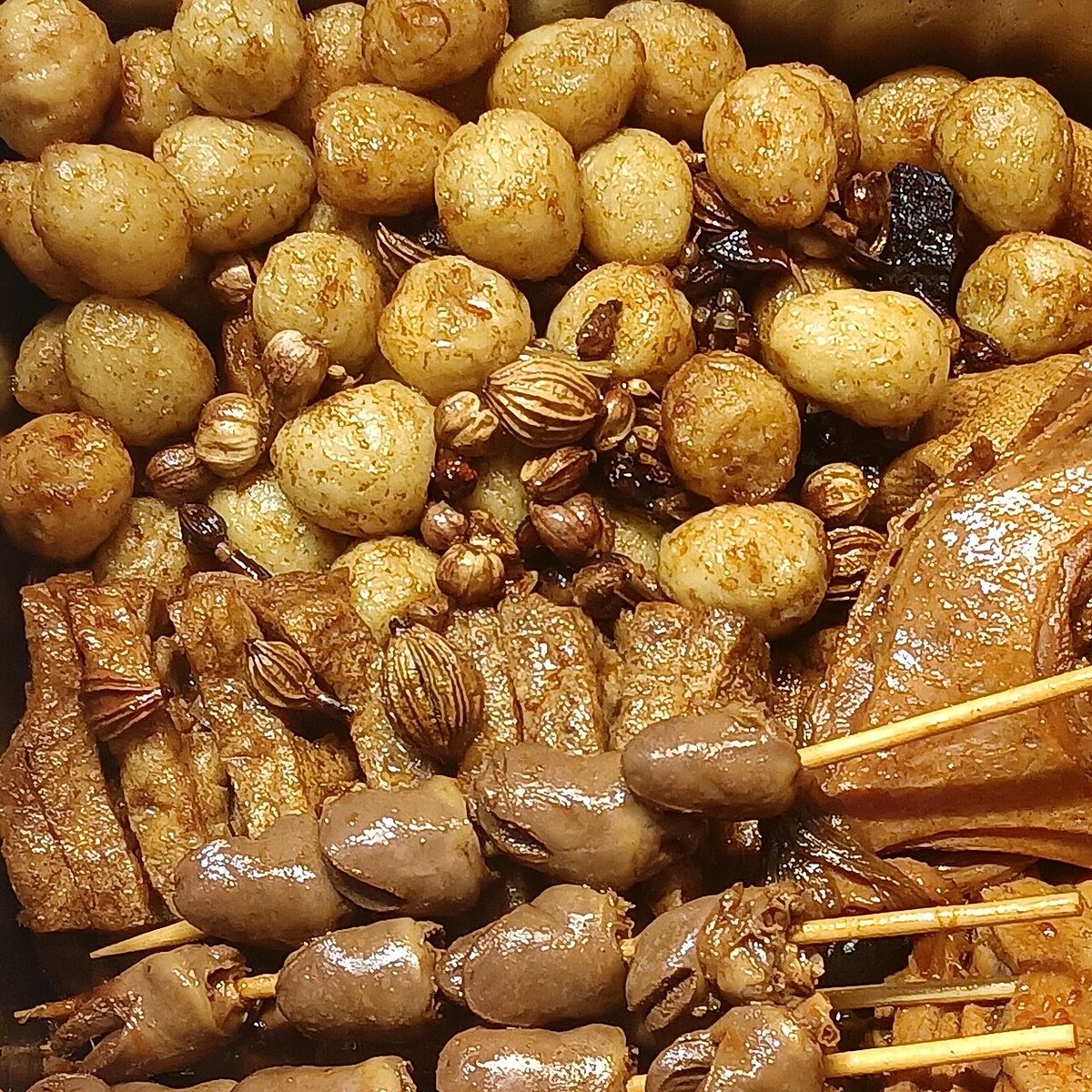 Braised duck heart and quail eggs.jpg