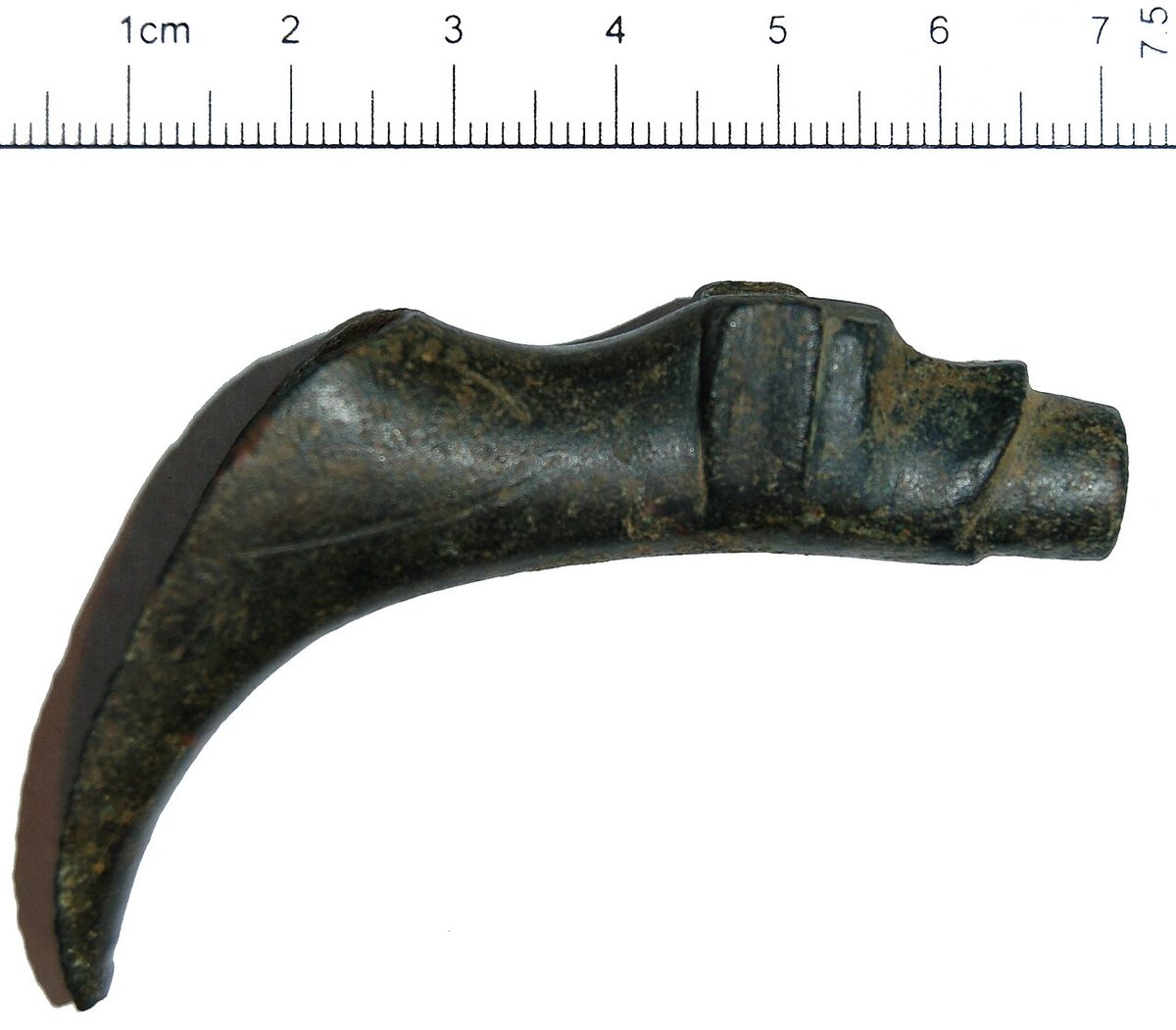 Copper-alloy Pouring Spout In The Form Of A Dog's Head. (FindID 281725)