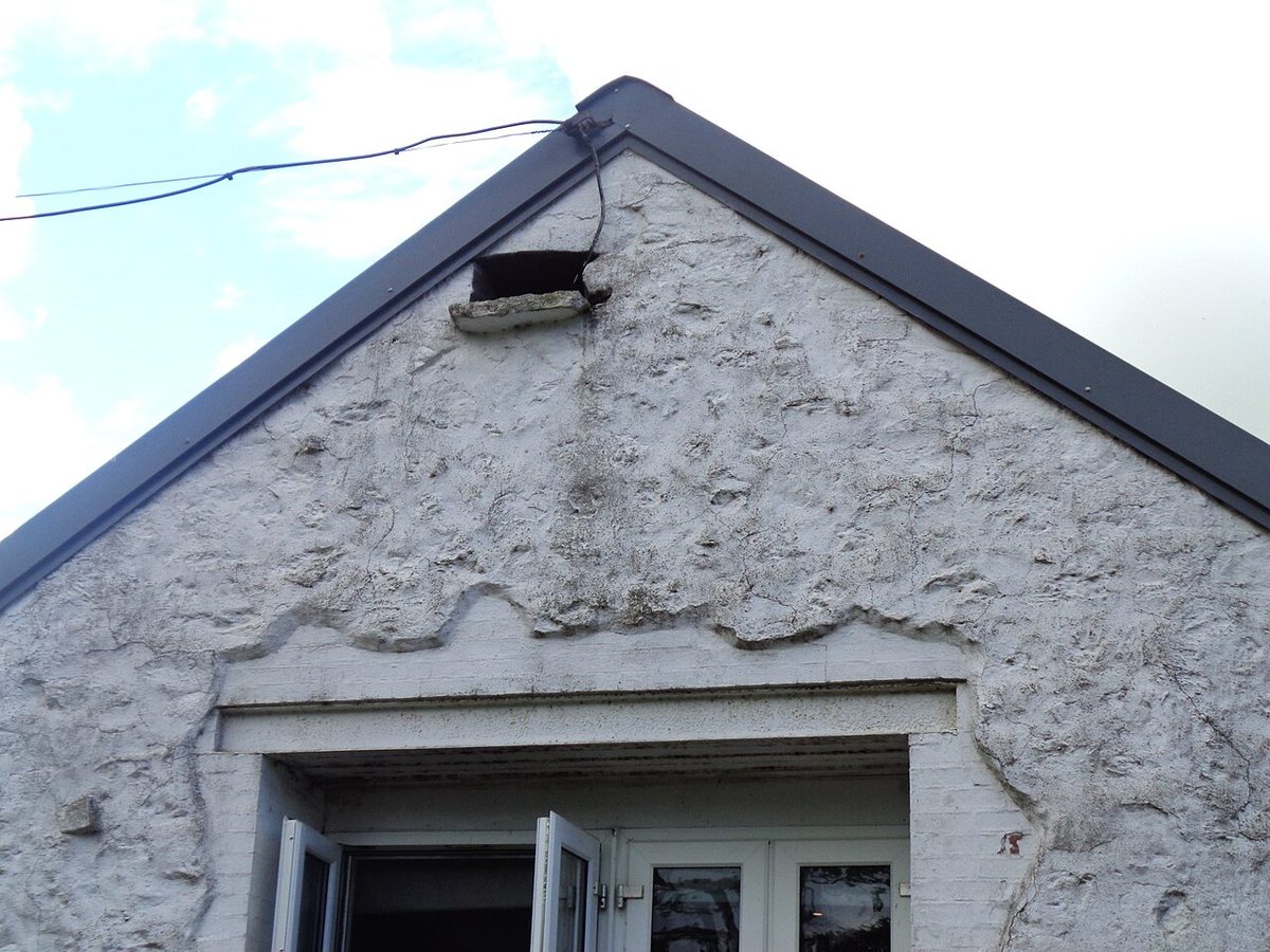 Barn Owl hole. Clerkland Farm. Stewarton. Ayrshire